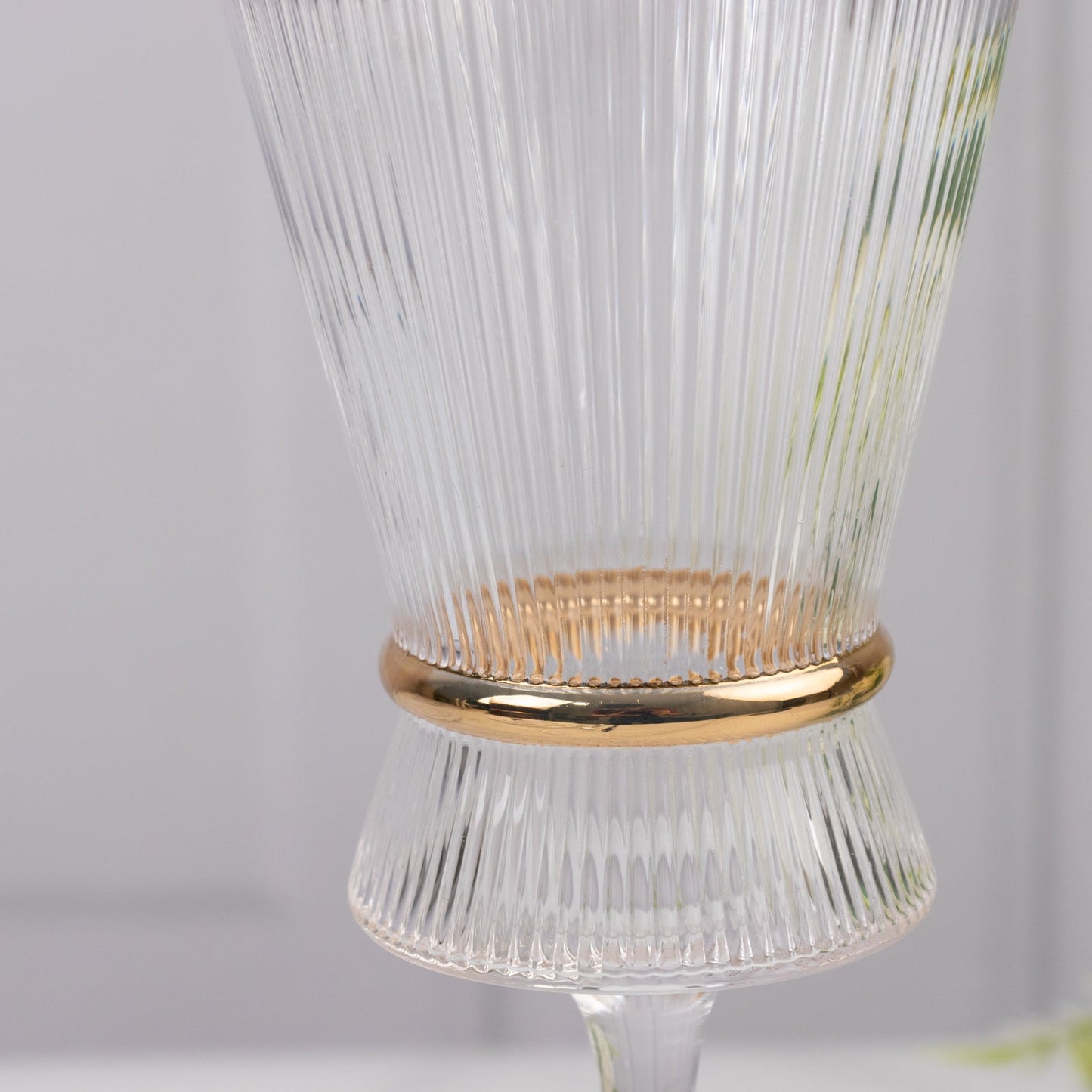 6-Pack Clear Wine Glasses â€“ 9oz Real Glass, Ribbed Design with Gold Ring Accent, Elegant Glassware for Celebrations â€“ 9" Tall