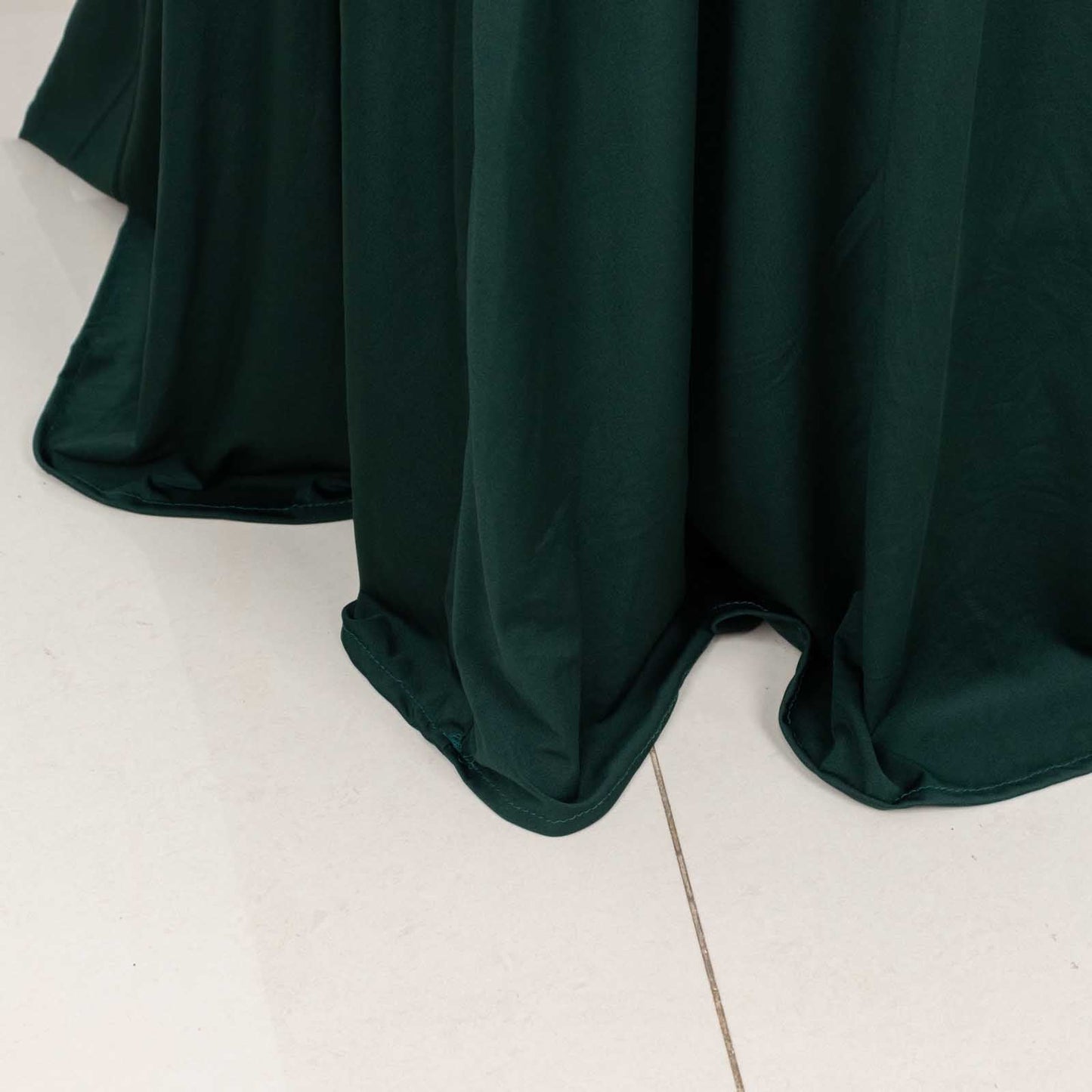 Spandex 30" Round Cocktail Table Cover Skirt Hunter Emerald Green With Natural Wavy Drapes
