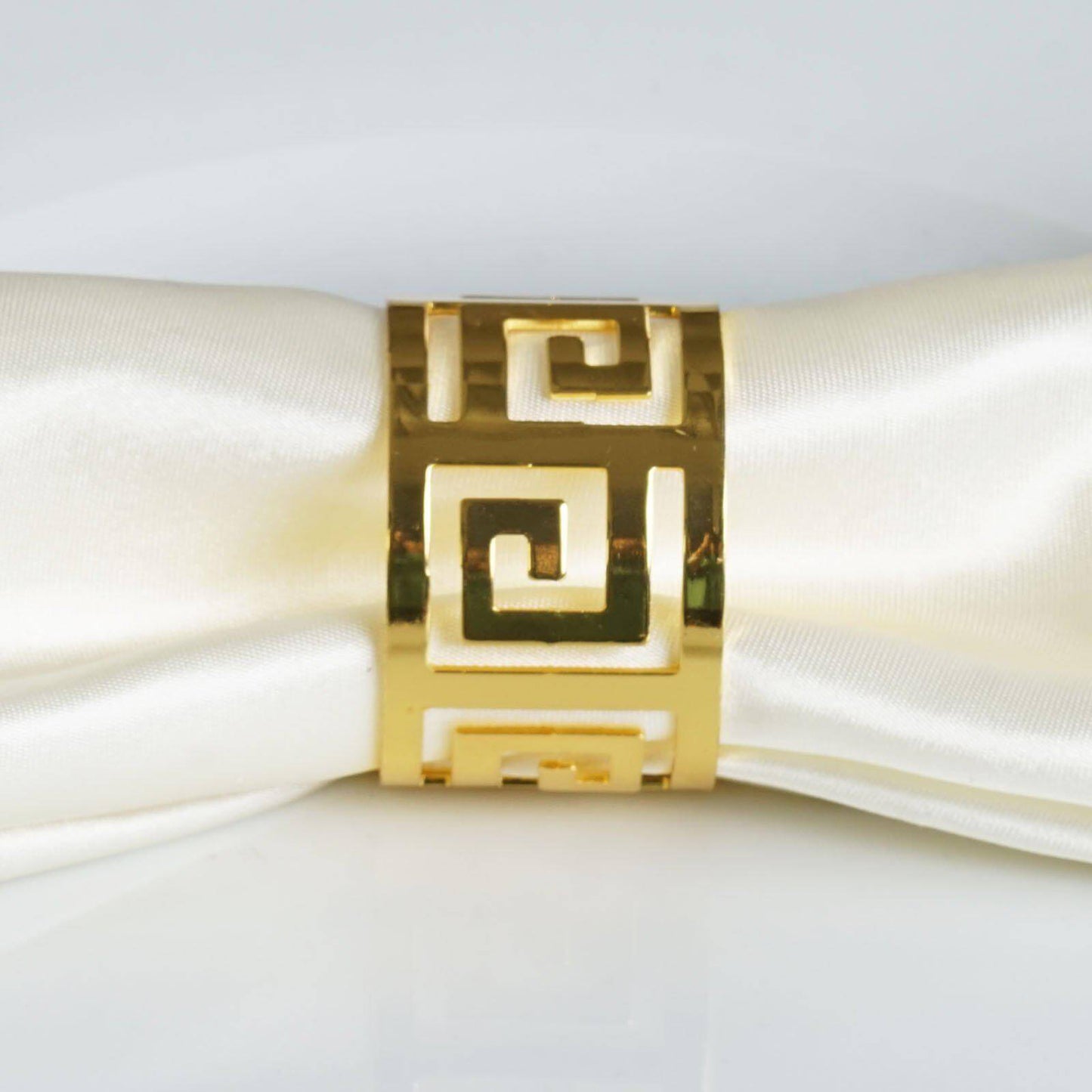 4 Pack Alluring Gold Plated Aluminum Napkin Rings