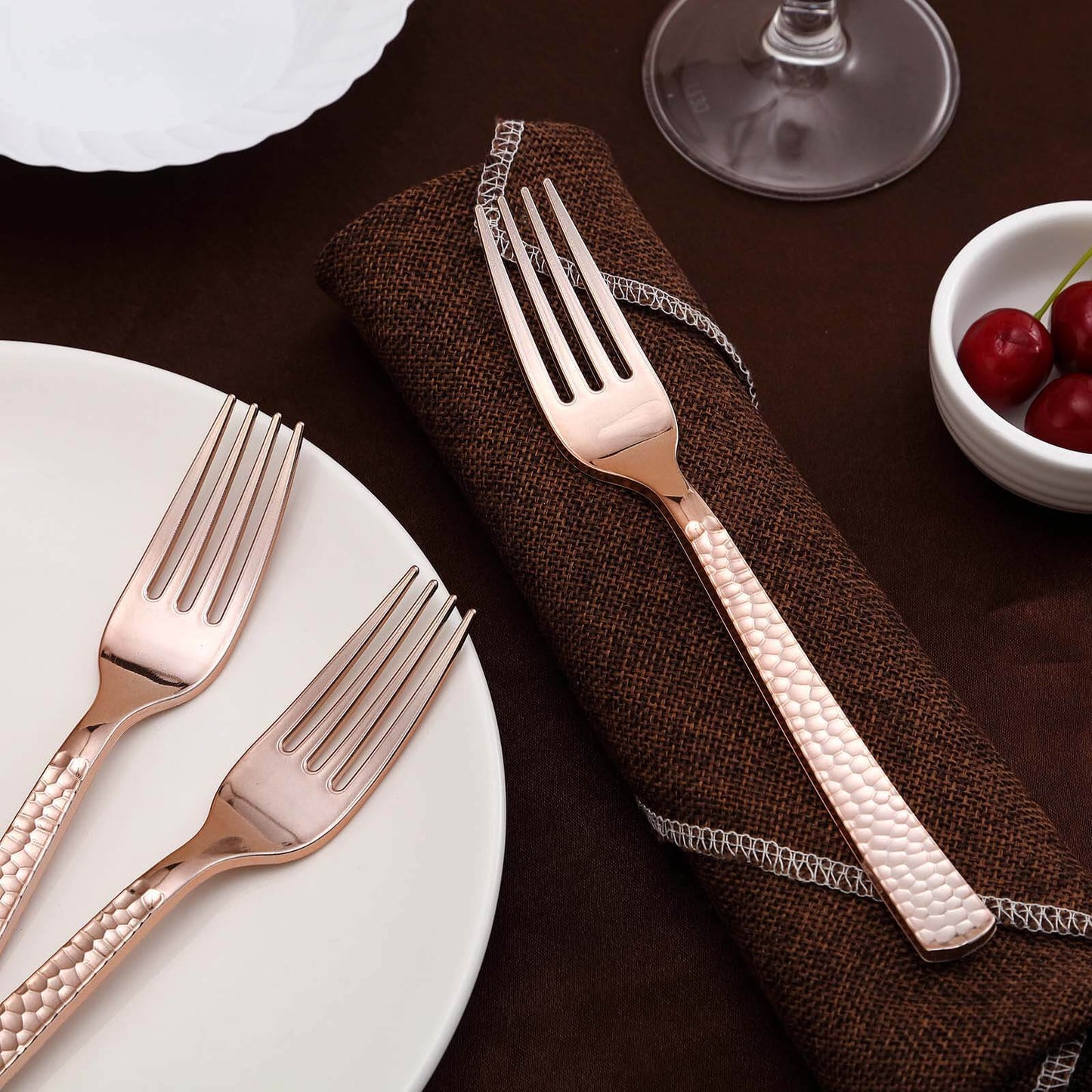 24-Pack Plastic Forks with Hammered Style Rose Gold - Heavy Duty Disposable Silverware 7"