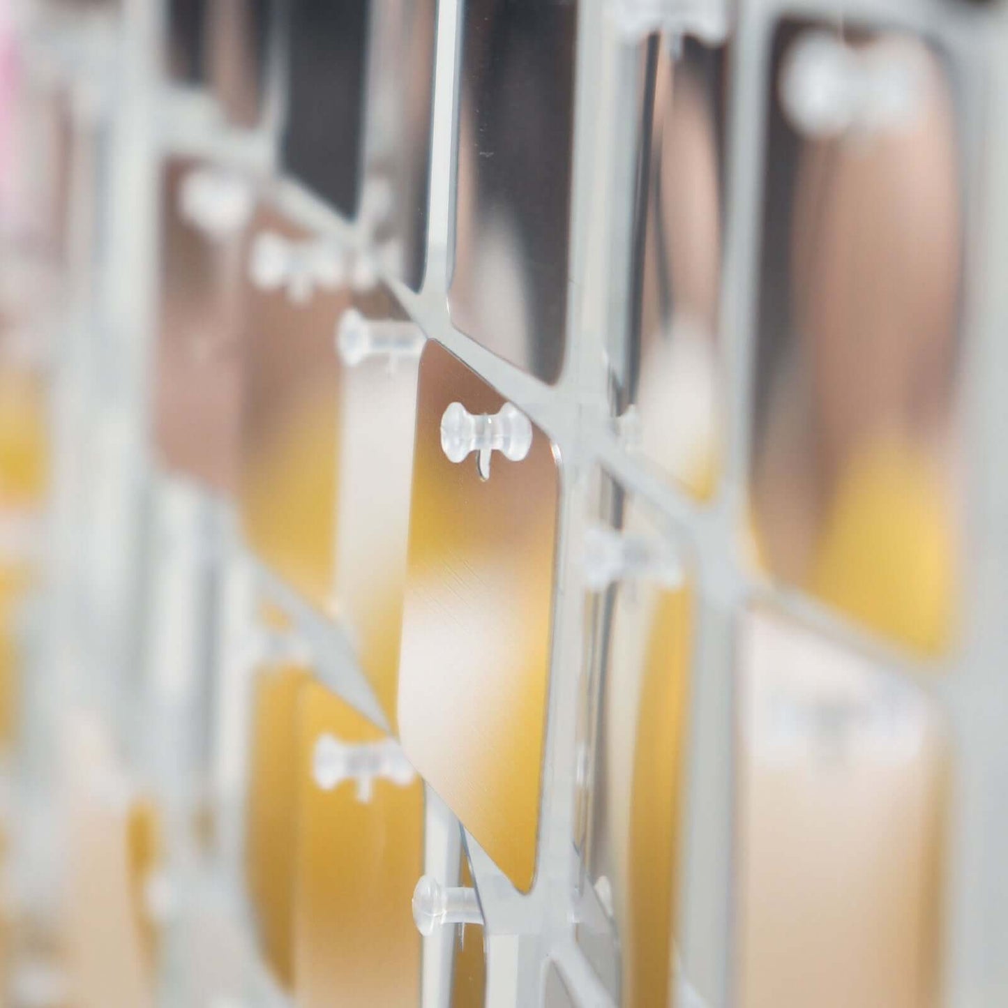 10sq.ft Shiny Silver Square Sequin Shimmer Wall Party Photo Backdrop, Active Spangle Wall Art DÃ©cor Panels - 10 Panels