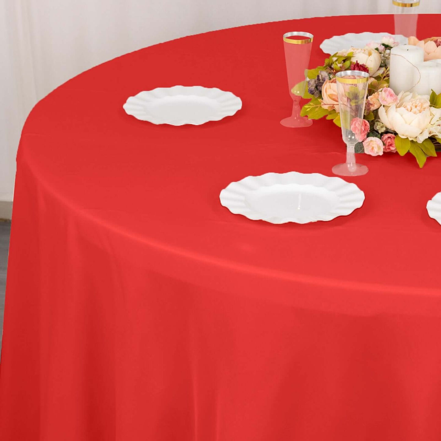 Premium Polyester 132" Round Tablecloth Red - Seamless 220GSM Wrinkle-Resistant Table Cover