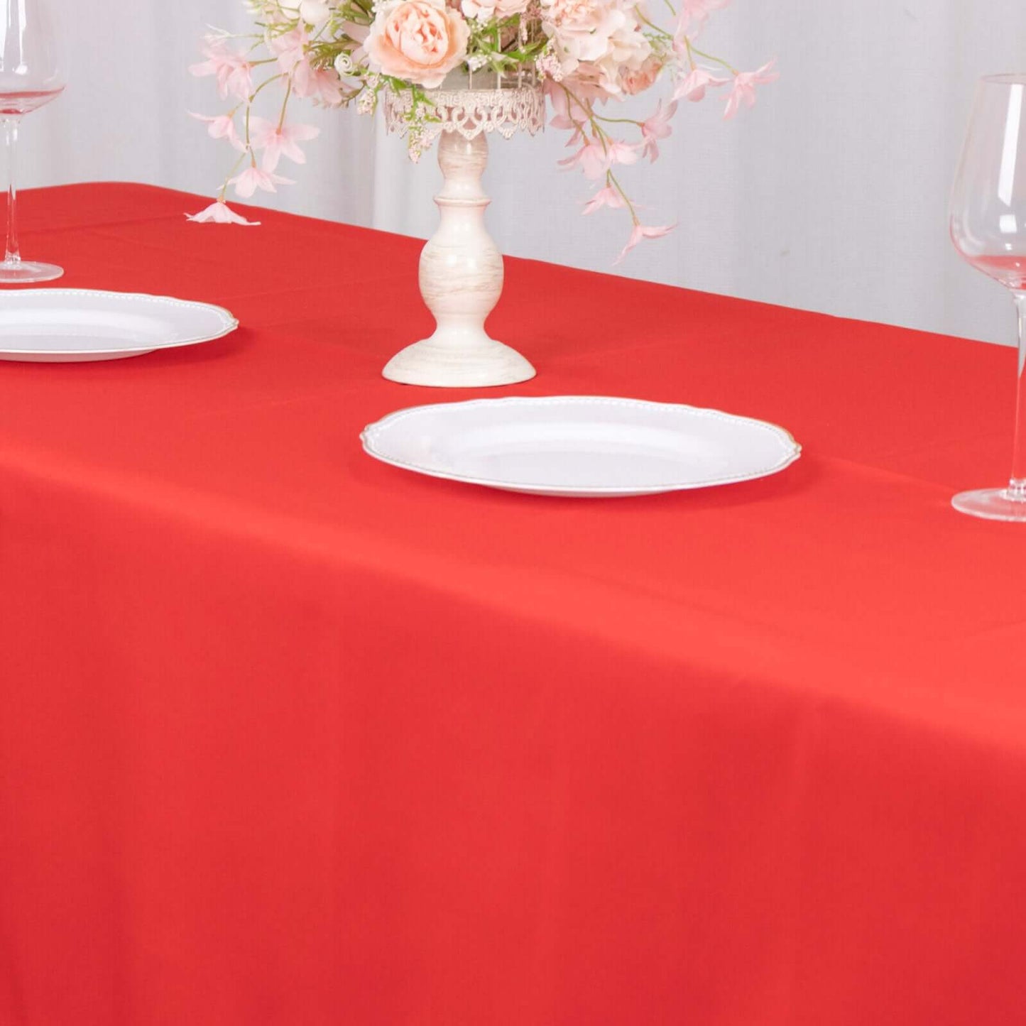 Premium Polyester 60"x102" Rectangle Tablecloth Red - Durable 220GSM Wrinkle-Resistant Table Cover