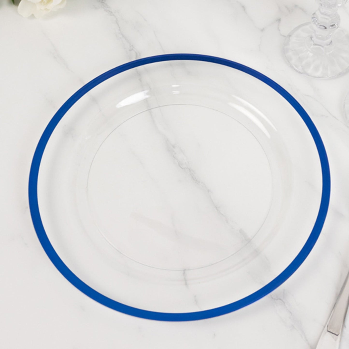 10-Pack Plastic 10" Round Dinner Plates in Clear with Blue Rim - Disposable Party Plates for Classy Banquets & Special Occasions