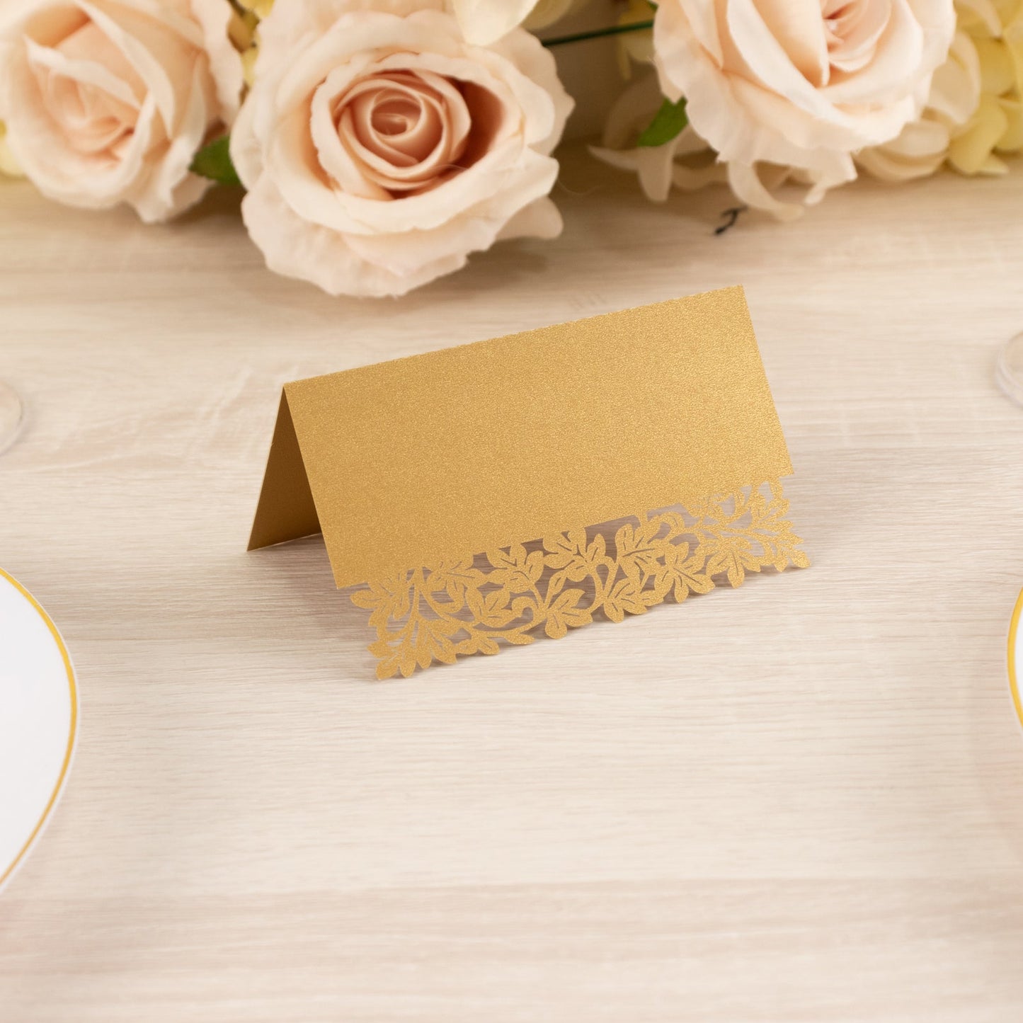 50-Pack Wedding Place Cards with Laser Cut Hollow Heart Design Gold - Printable Reservation Seating Tent Cards 210 GSM