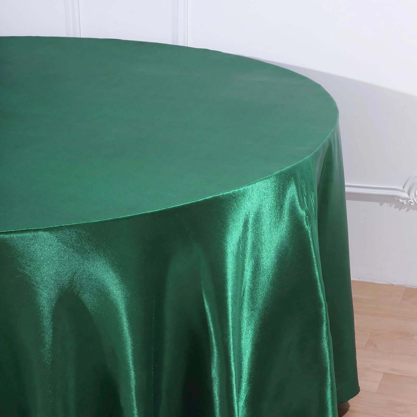 Satin 120" Round Tablecloth Hunter Emerald Green - Stylish Seamless Table Cover