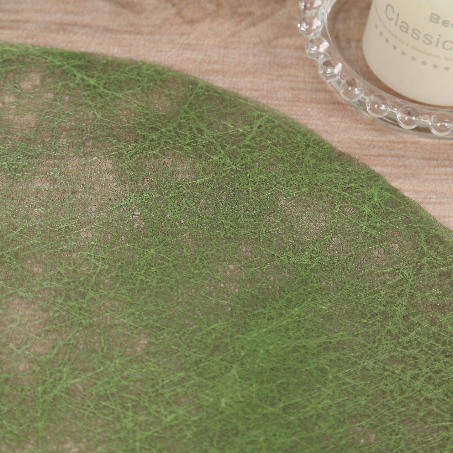 50 Pack Disposable Olive Green Placemats, 13" Non-Woven Mesh Fiber Round Table Mats for Dining & Events