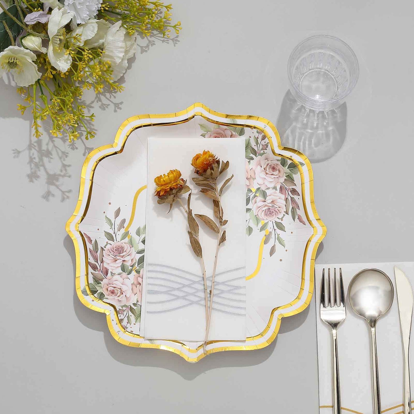 25-Pack Paper 10" Dinner Plates in White with Floral Print & Gold Scallop Rim - Disposable 300GSM Party Plates for Cocktail Events & Receptions