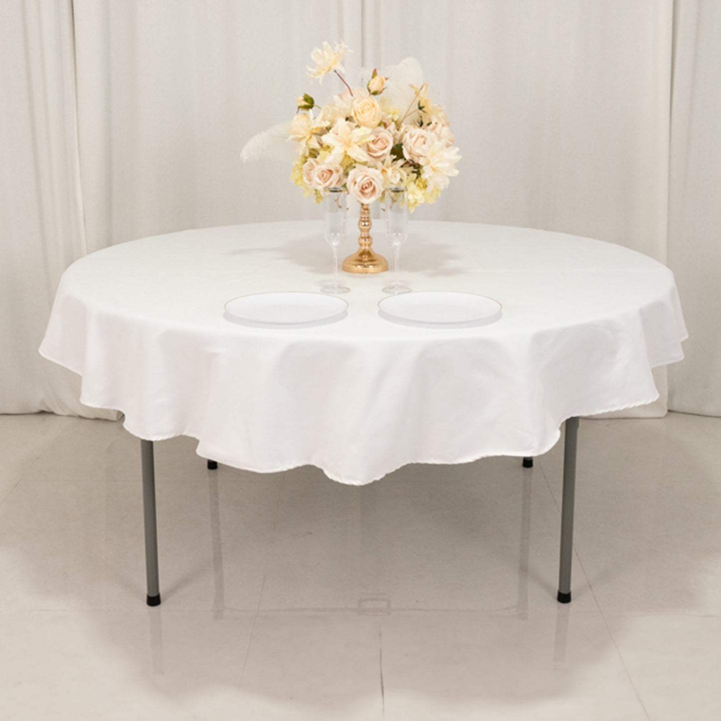 Cotton Blend 70" Round Tablecloth White - Wrinkle-Resistant Design for Everyday Use