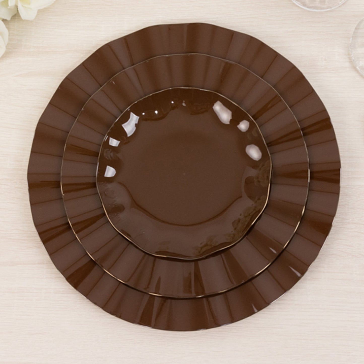 10-Pack Plastic Round 6" Dessert Plates in Cinnamon Brown Ruffled Rim with Gold Edging - Sturdy Disposable Salad Appetizer Dinnerware