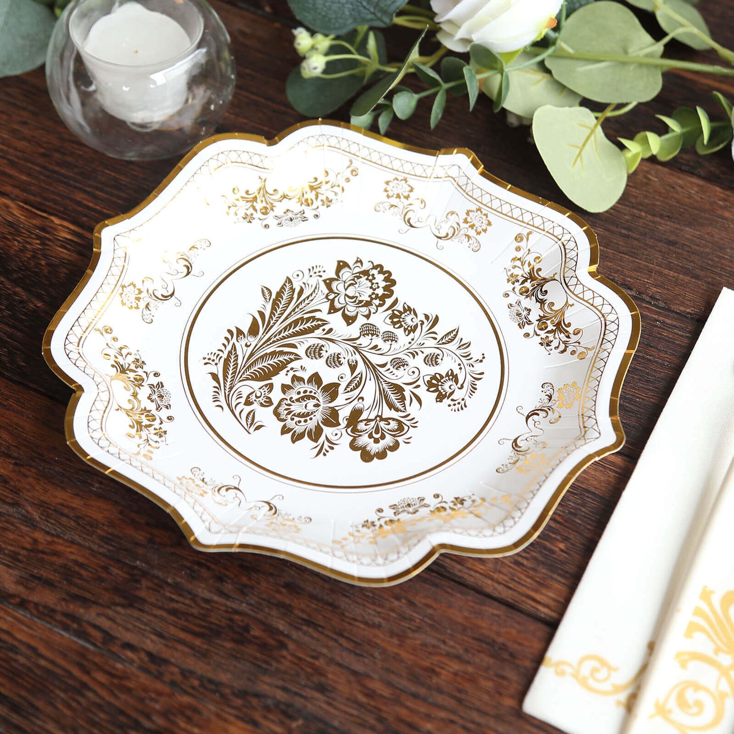 25-Pack Paper Dessert Plates in White with Gold Damask Floral Print & Scallop Rim - Stylish Disposable 300GSM Floral Salad Appetizer Plates for Weddings & Events 8"