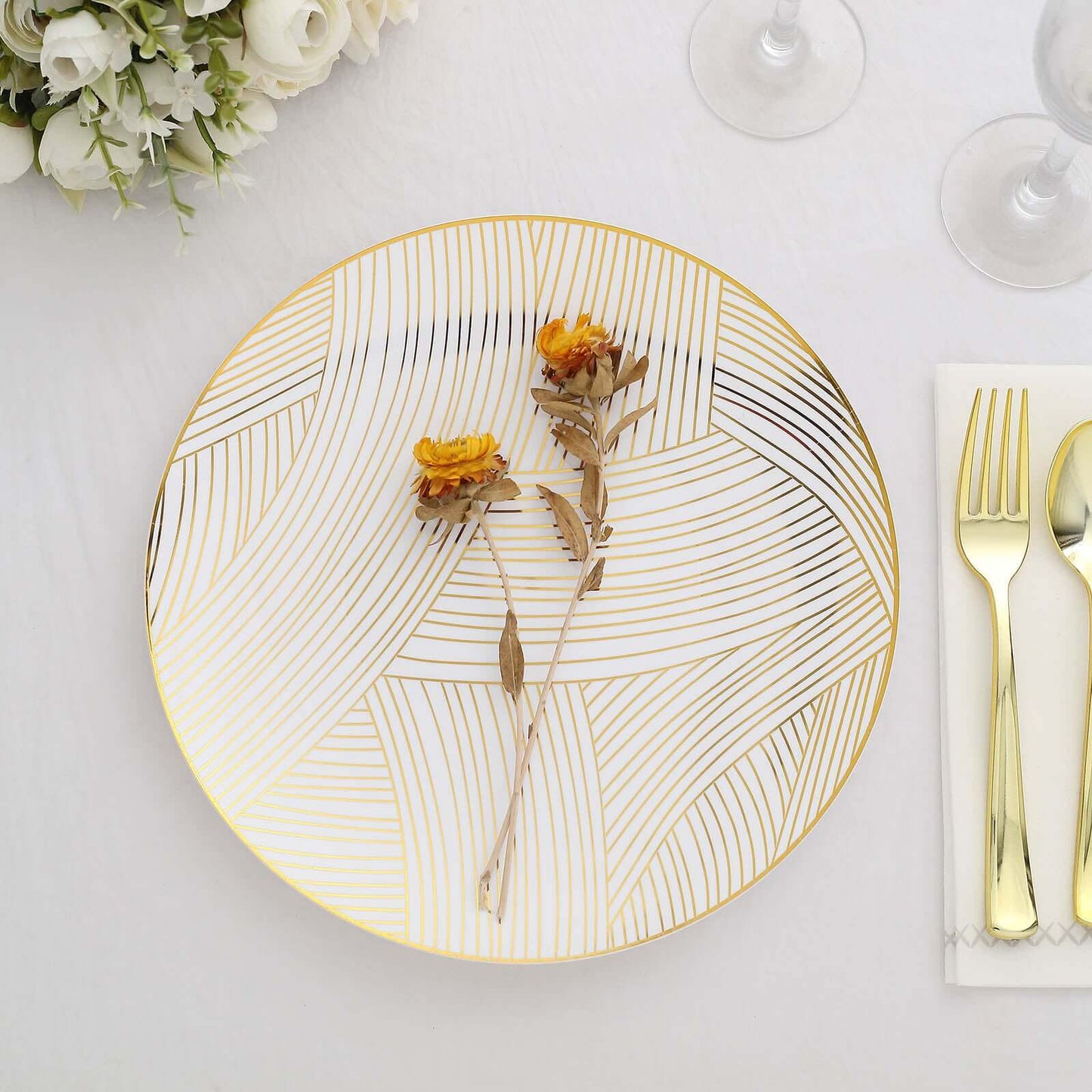 10-Pack Plastic 10" Round Dinner Plates in White with Gold Wave Brush Strokes Pattern - Disposable Party Plates for Modern & Classy Table Decor