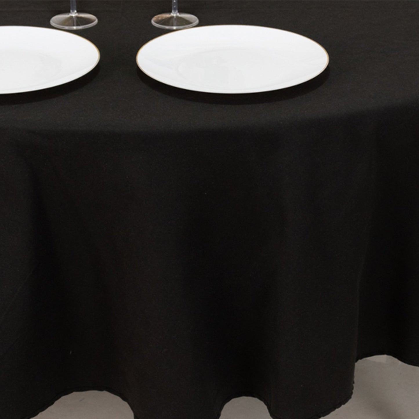 Cotton Blend 90" Round Tablecloth Black - Wrinkle-Resistant Table Cover