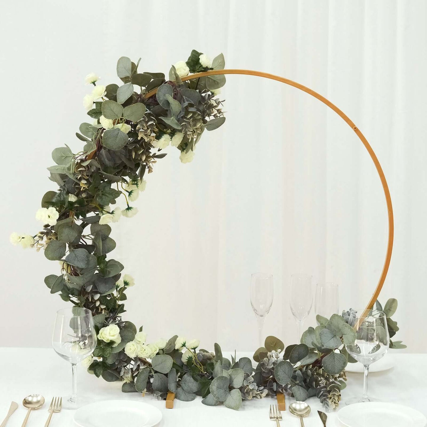 28" Gold Metal Round Hoop Wedding Centerpiece, Self Standing Table Floral Wreath Frame