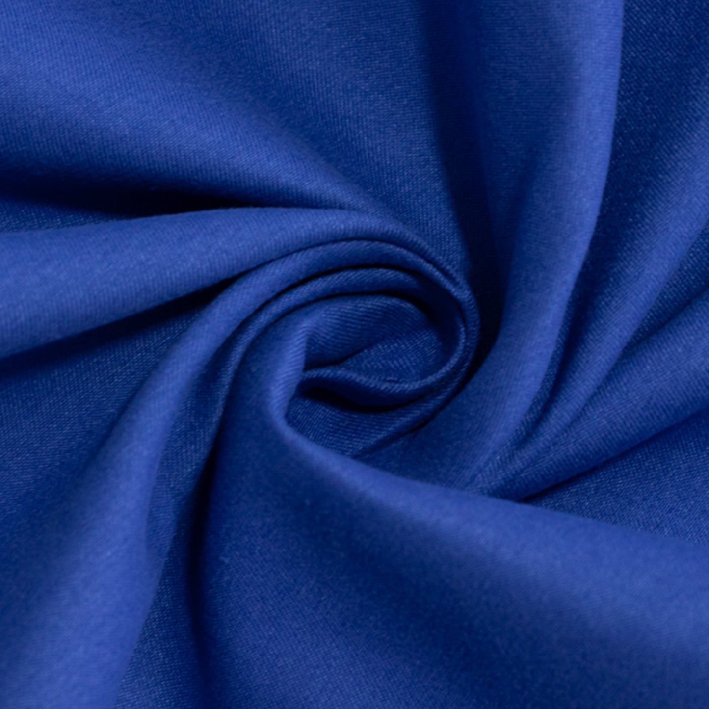 Cotton Blend 120" Round Tablecloth Royal Blue - Seamless Wrinkle-Resistant Table Cover
