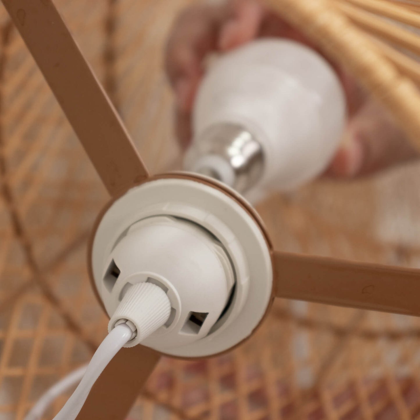 3 Pack E27 Light Socket with 6ft Plug-in Cord, On/Off Switch, 150W Max, US Plug, White â€“ Ideal for Pendant Lights, Workspaces, Kitchen, and Home Lighting