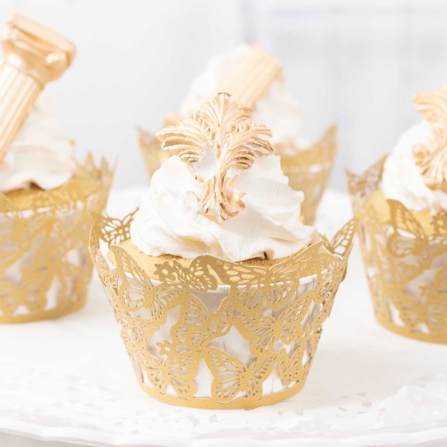 25-Pack Paper Cupcake Liners Butterfly Lace Pattern Design Gold - Round Muffin Wrapper Cups 3"
