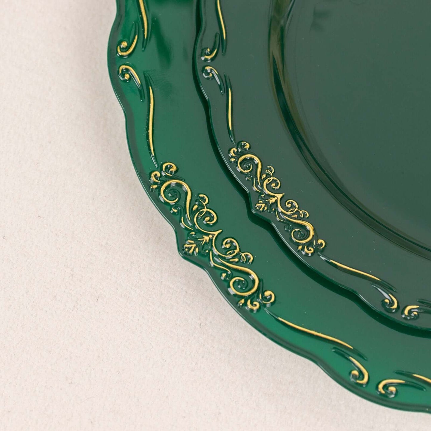 10-Pack Plastic 10" Round Dinner Plates in Hunter Emerald Green with Gold Vintage Embossed Rim - Sturdy Disposable Scalloped Edge Party Plates
