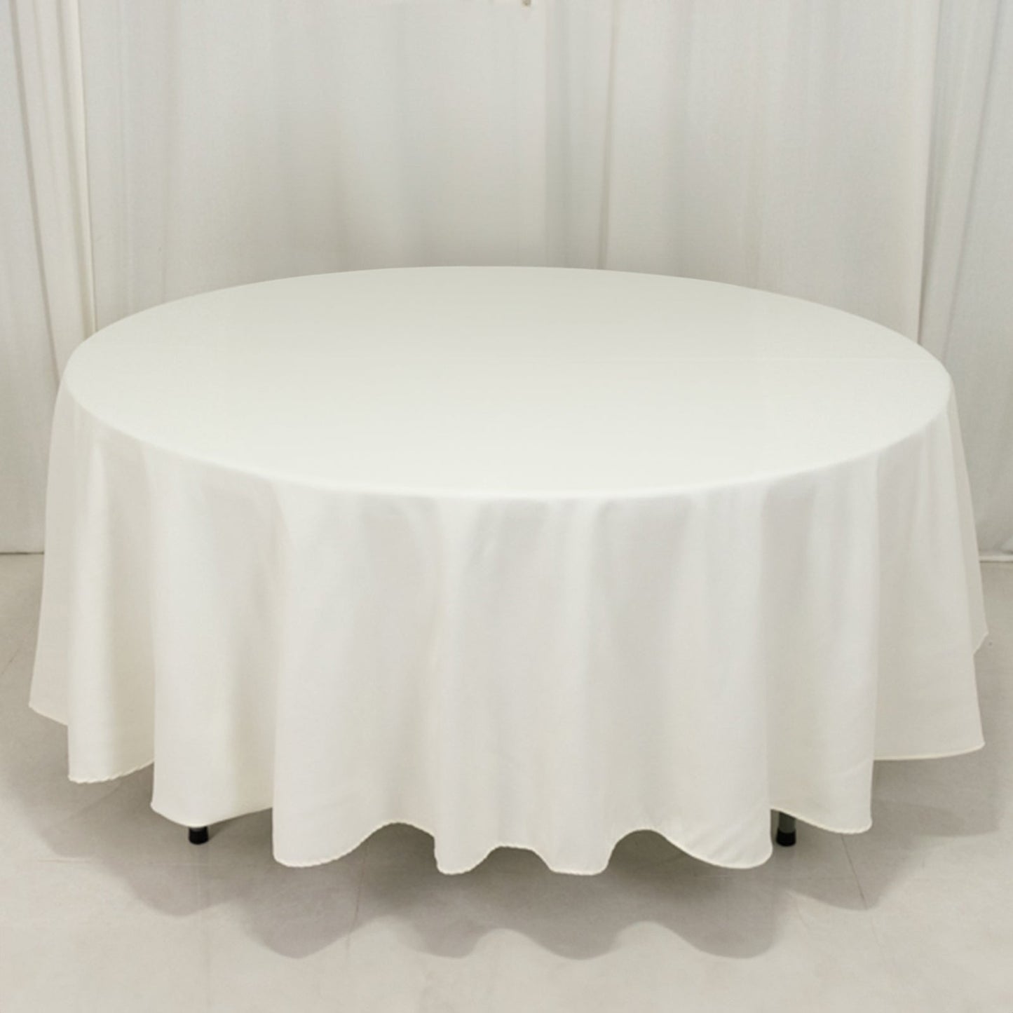 Cotton Blend 108" Round Tablecloth Ivory - Wrinkle-Resistant Design