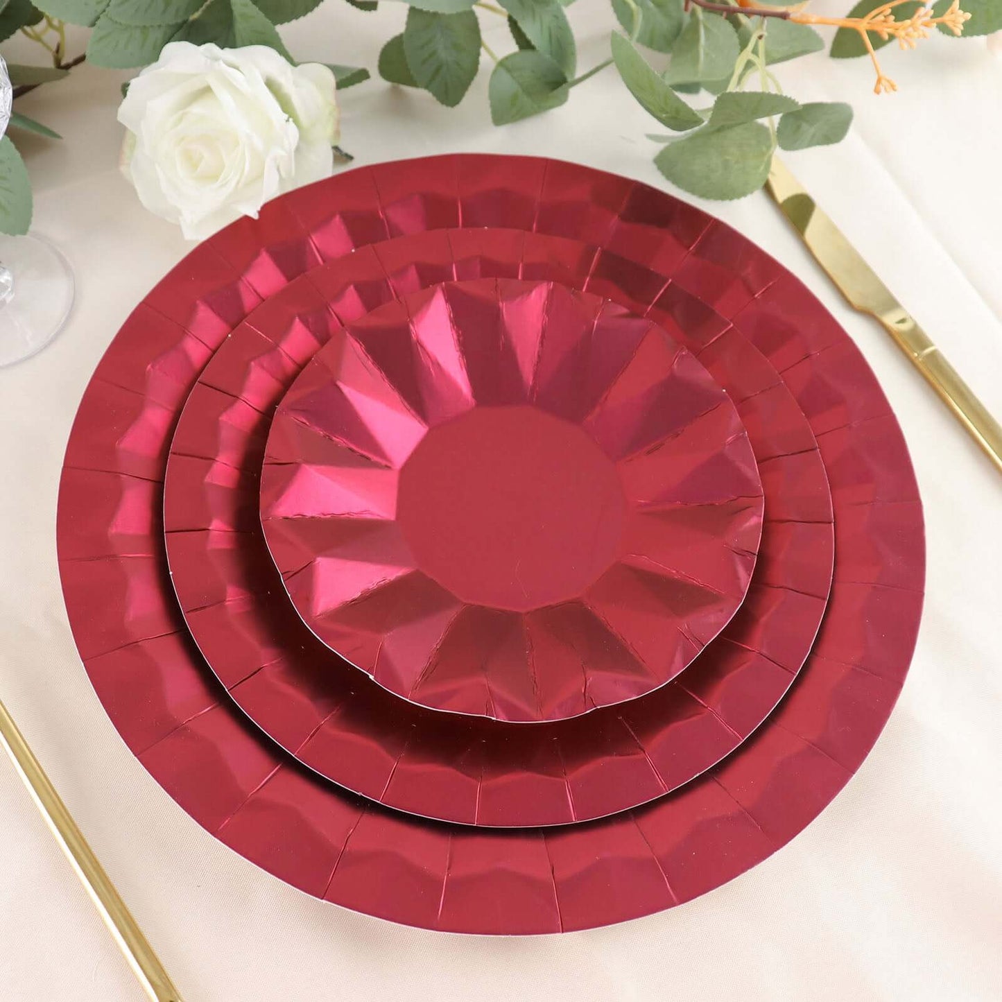 25-Pack Paper 12" Round Charger Plates in Burgundy with Geometric Prism Design - Disposable 400GSM Serving Trays