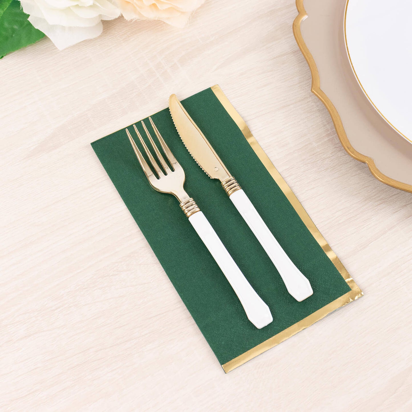 50-Pack Paper Dinner Napkins Hunter Emerald Green with Gold Foil Edge 2 Ply - Stylish Disposable Napkins
