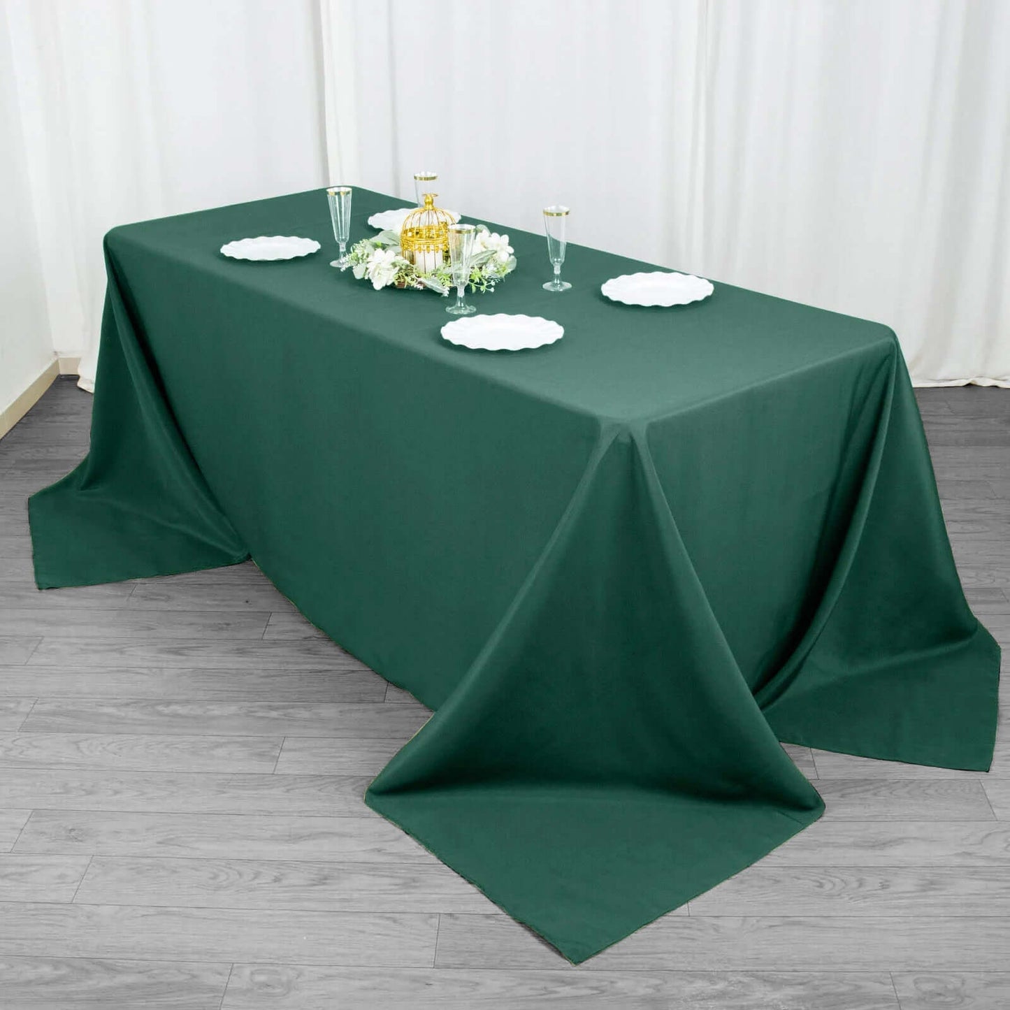 Premium Polyester 90"x132" Rectangle Tablecloth Hunter Emerald Green - Seamless 220GSM Stain-Resistant Design