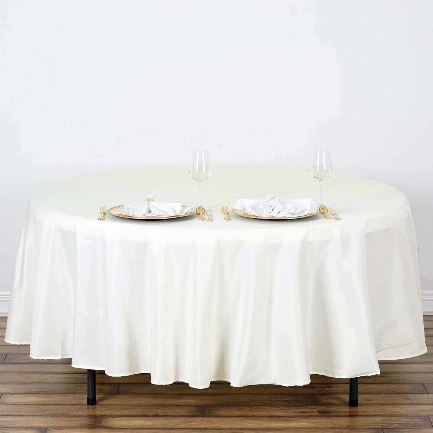 Polyester 108" Round Tablecloth Ivory - Wrinkle-Resistant Table Cover