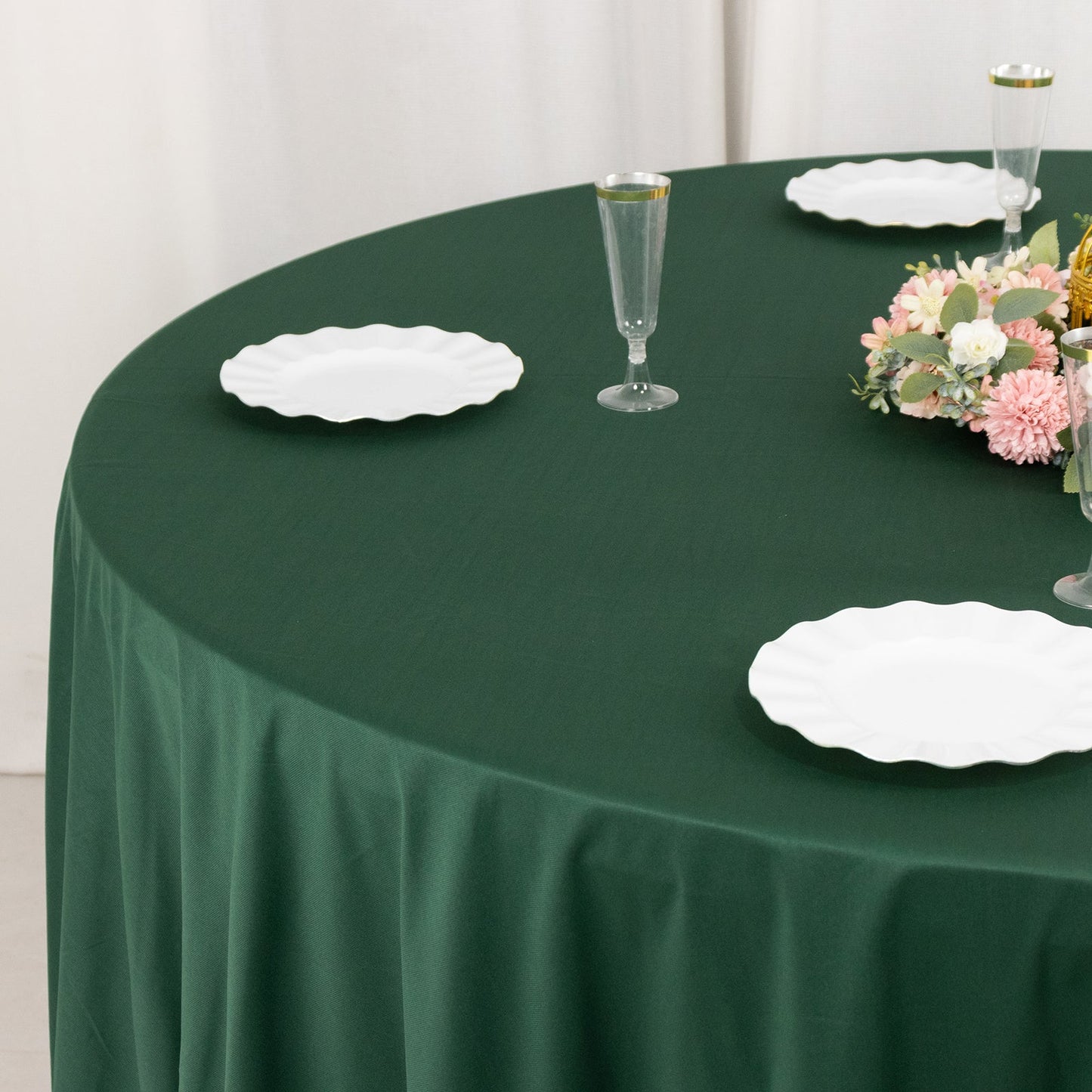 Scuba Round 108" Tablecloth Hunter Emerald Green - Wrinkle Free & Stain Resistant Table Cover