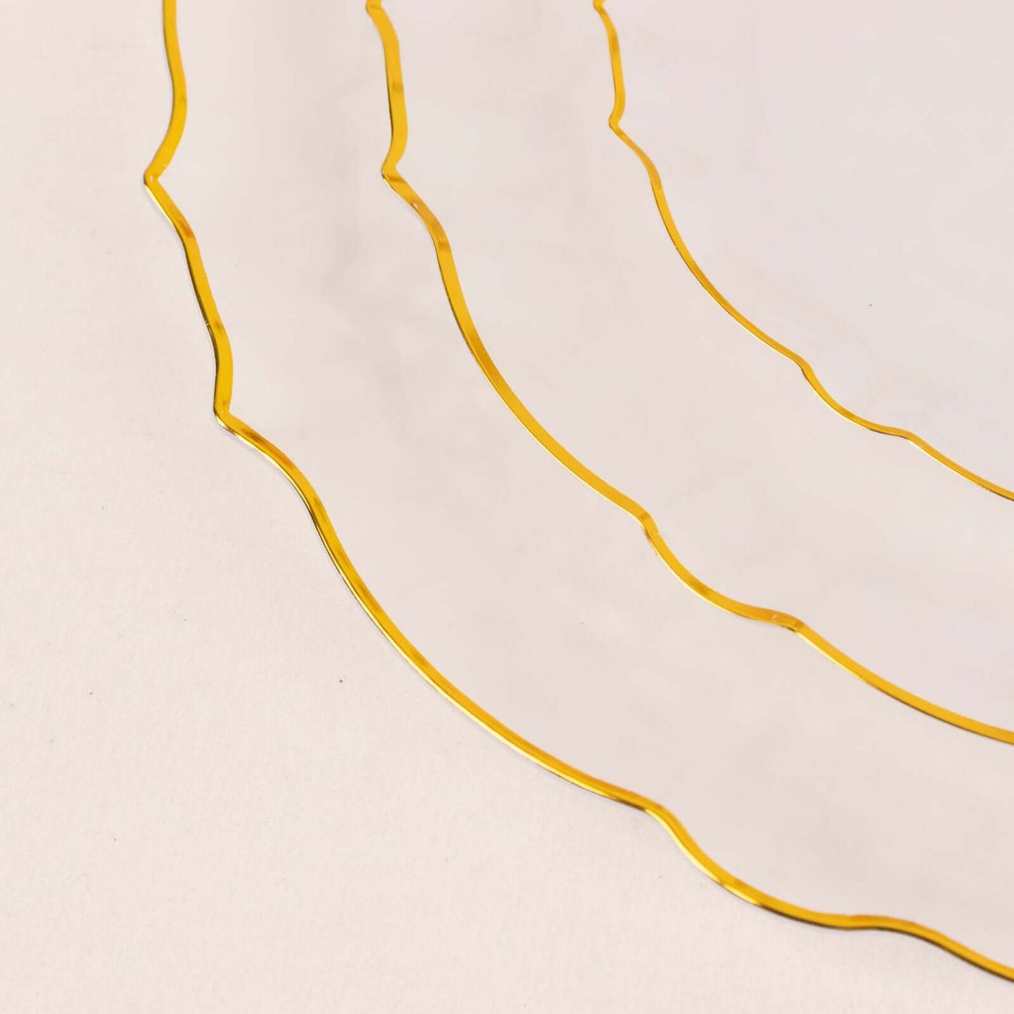 20 Pack Economy Plastic Round Charger Plates 13" in Clear Sunflower Design with Gold Scalloped Rim - Table Setting Plates