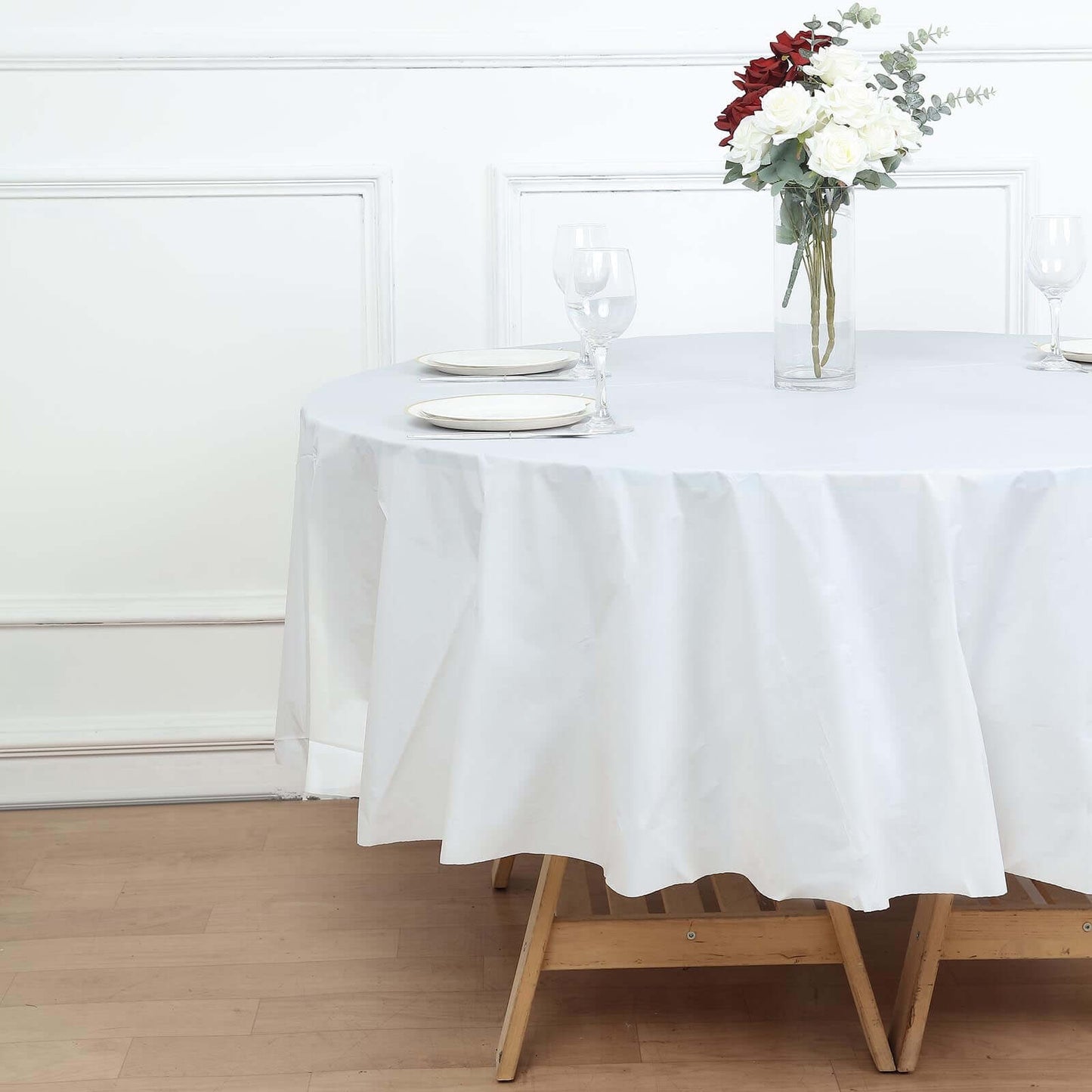 5-Pack Plastic Table Covers White Round - Durable PVC Disposable Tablecloths for Events 84"
