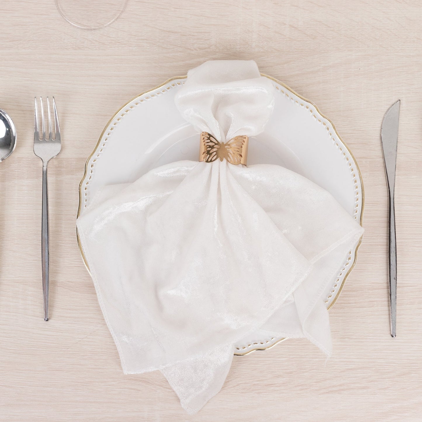 5 Pack Premium Crushed Velvet 20"x20" Napkins White - Rich & Textured Finish Dinner Napkins for Classy Events