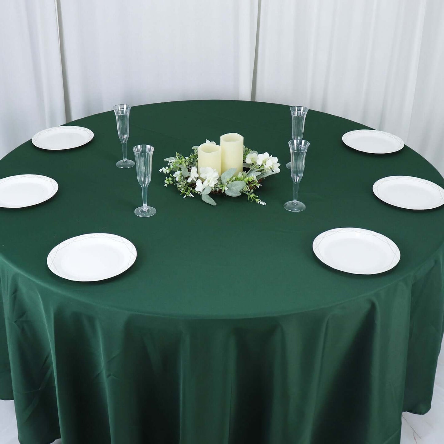 Polyester 108" Round Tablecloth Hunter Emerald Green - Wrinkle-Resistant Table Cover