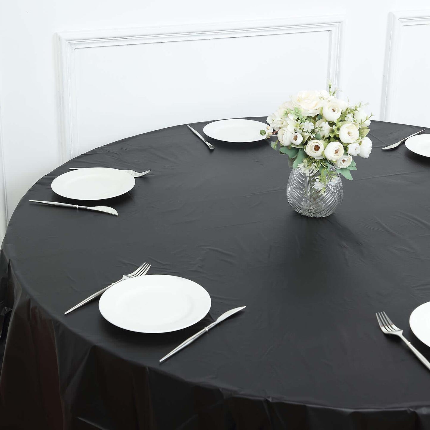 5-Pack Plastic Table Covers Black Round - Durable PVC Disposable Tablecloths for Events 84"