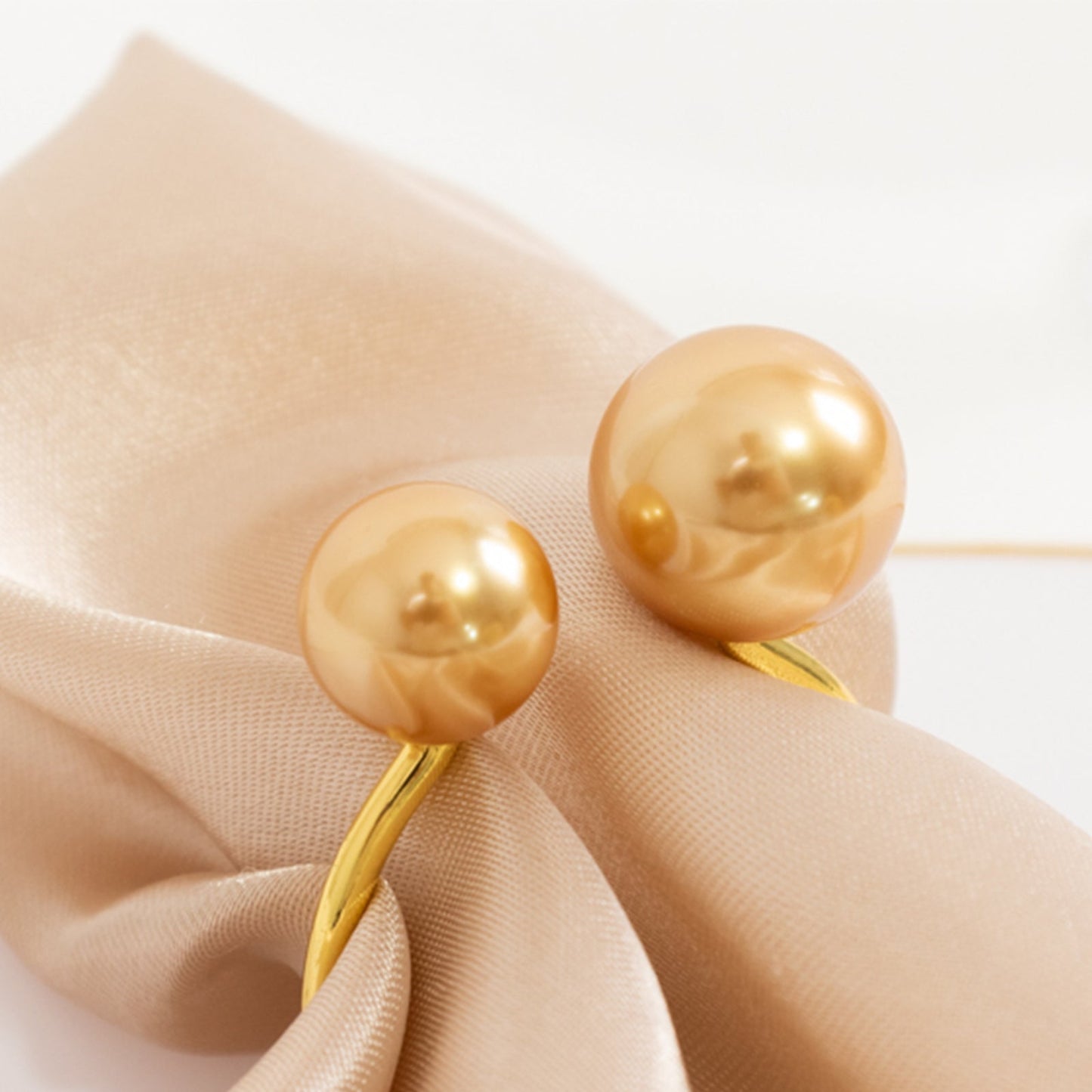 10 Pack Gold Pearl Metal Napkin Holders Dining Table Decor, Elegant Round Wedding Napkin Rings - 2.5"