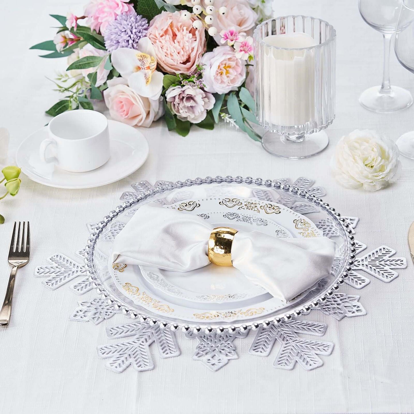 6-Pack Dining Table Mats Snowflake Design Silver - Vinyl Non-Slip Surface for Winter Decor 18"