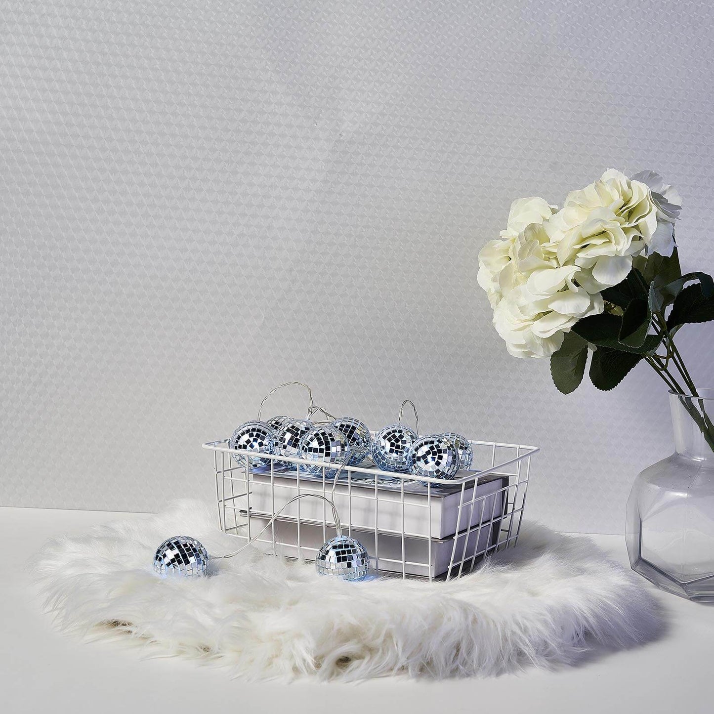 10 LED String Light Garland Silver Disco Mirror Ball Cool White - Battery Operated Decorative Lighting 6ft