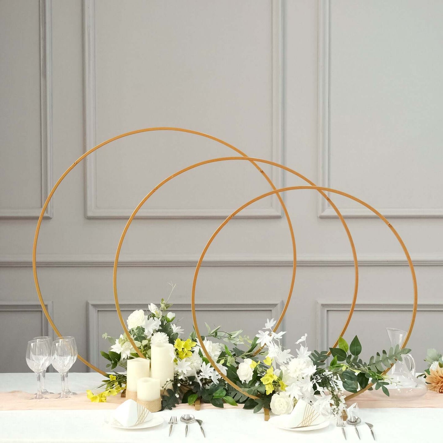 28" Gold Metal Round Hoop Wedding Centerpiece, Self Standing Table Floral Wreath Frame