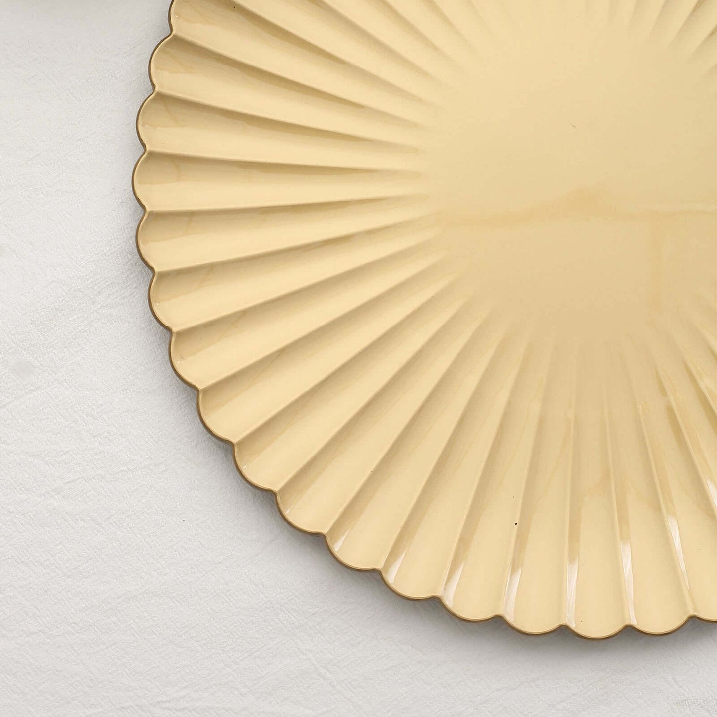 6-Pack Plastic Round Charger Plates 13" in Gold with Scalloped Shell Pattern, Coastal Inspired Disposable Charger Tableware
