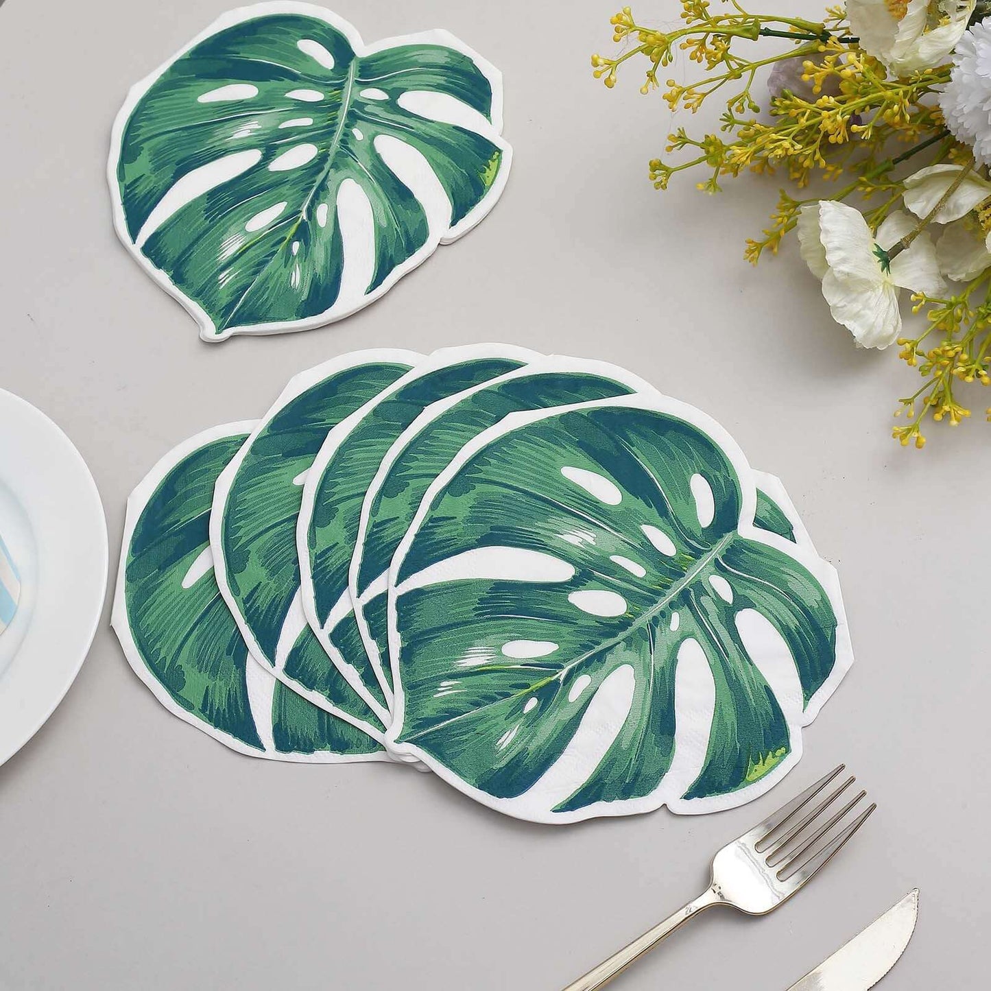 20-Pack Paper Cocktail Napkins with Tropical Leaf Design Green - Stylish Disposable Napkins for Events