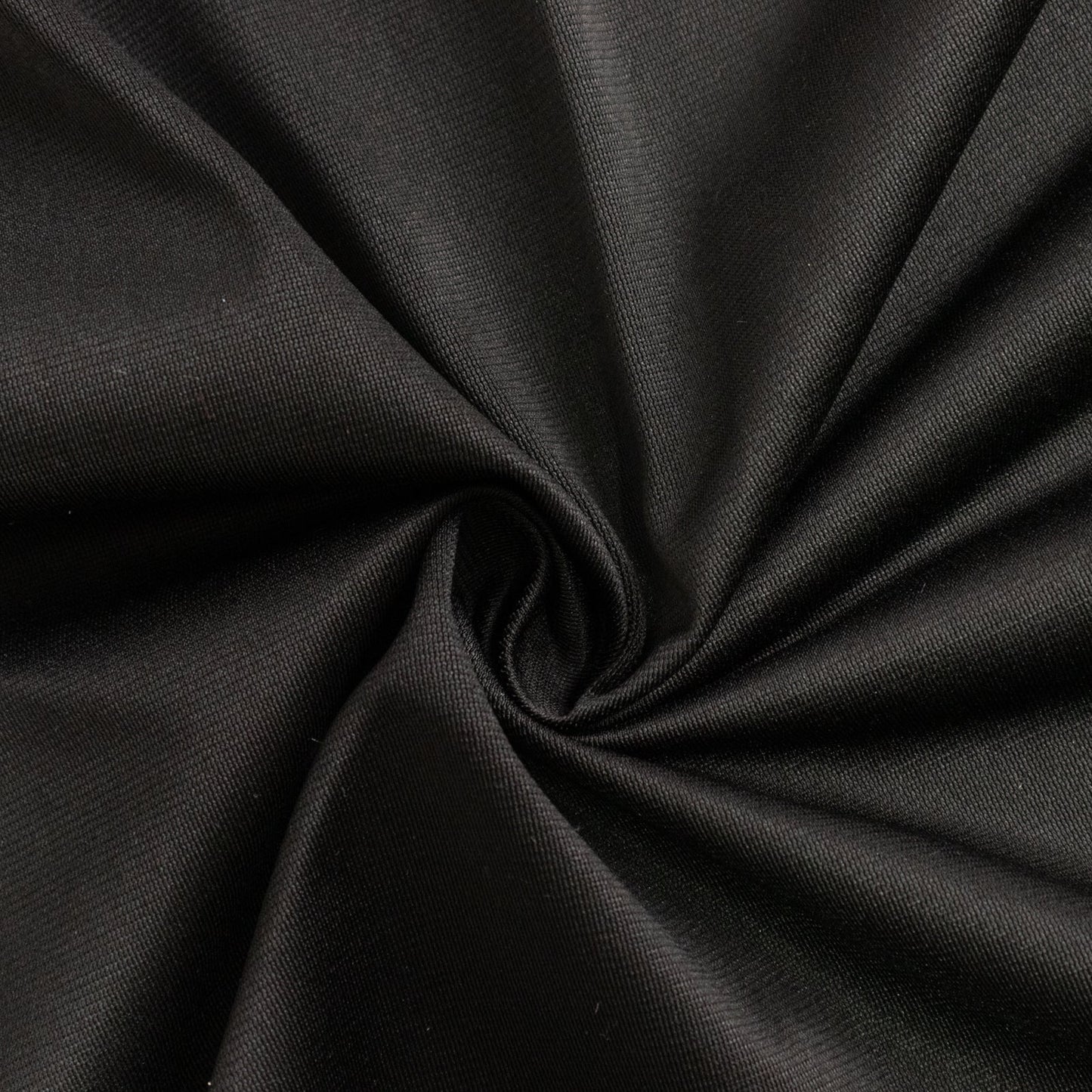 Scuba Round 90" Tablecloth Black - Wrinkle Free & Stain Resistant Table Cover for Weddings and Banquets