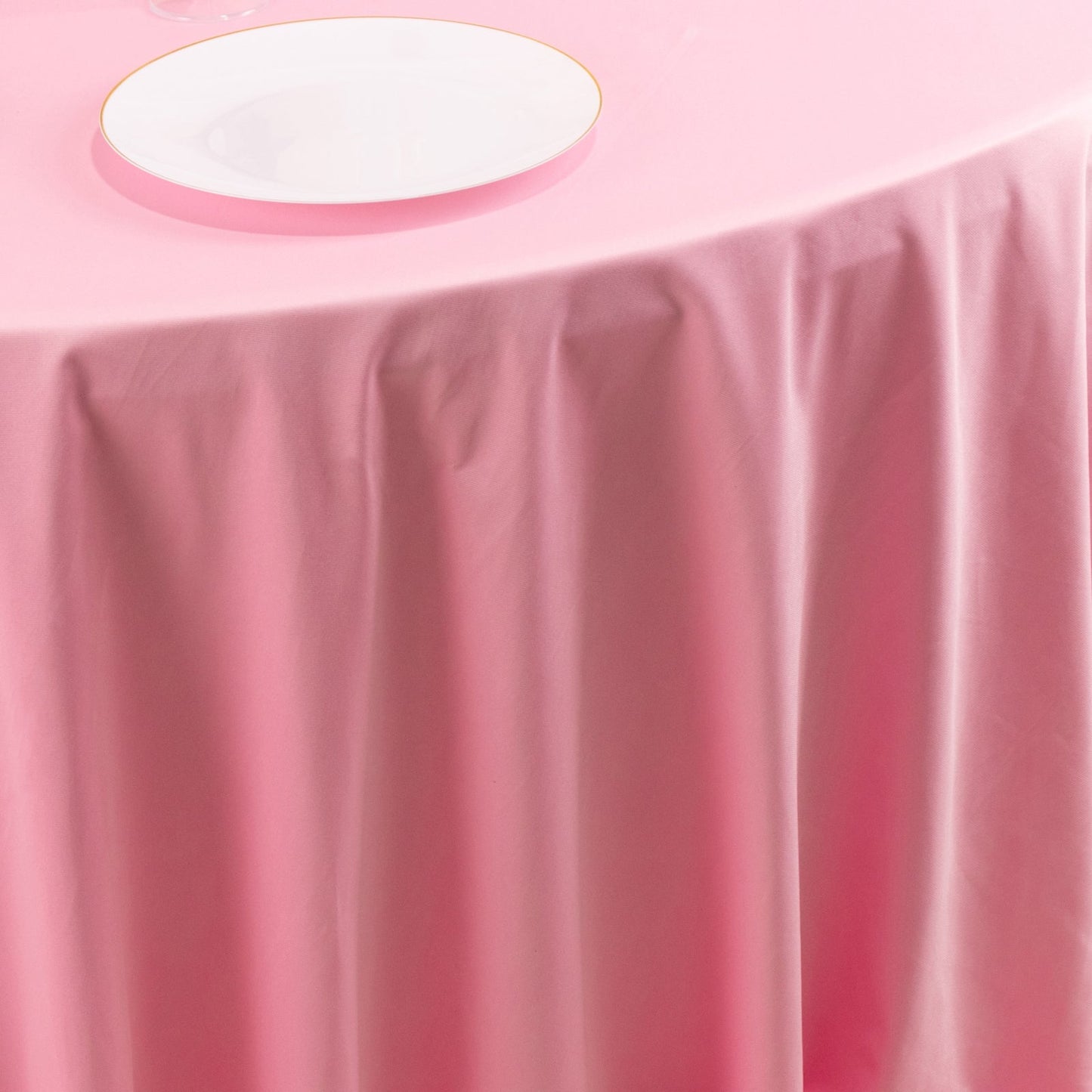 Scuba Round 132" Tablecloth Pink - Wrinkle Free & Stain Resistant Seamless Table Cover