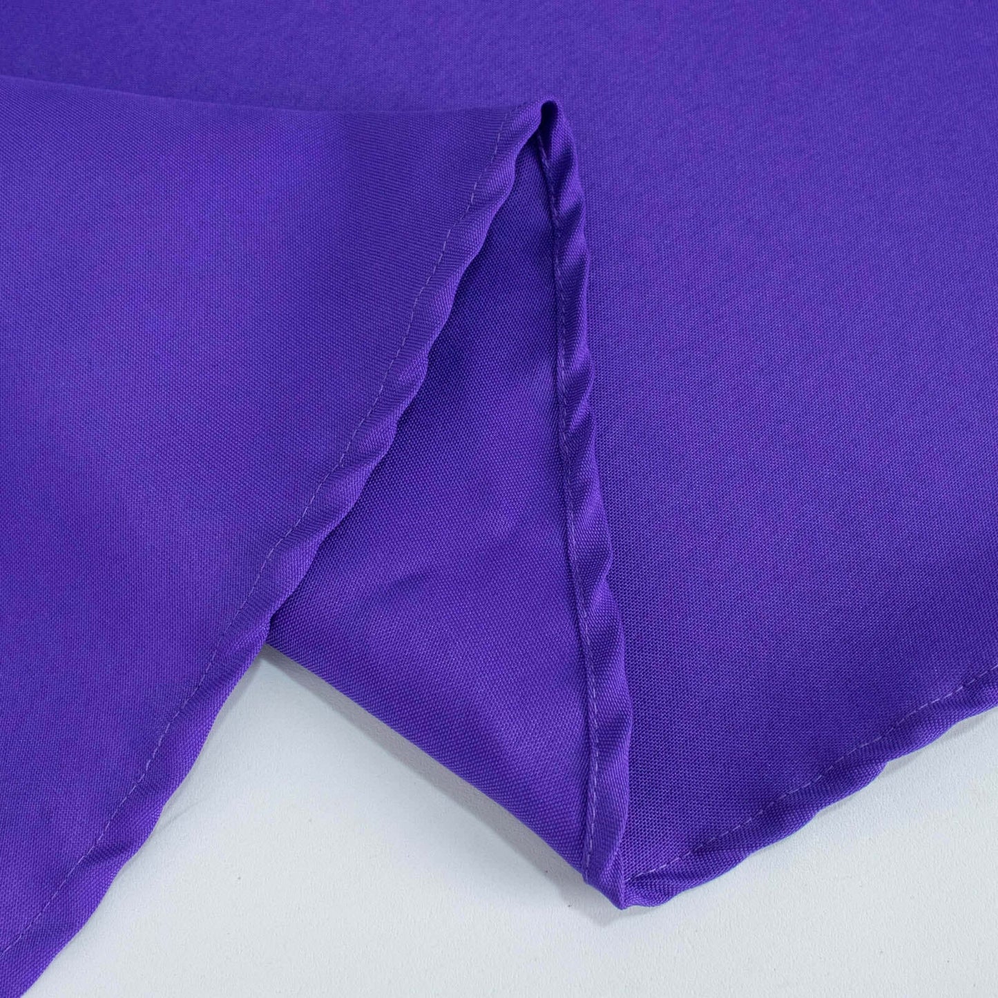 Premium Polyester 132" Round Tablecloth Purple - Seamless 220GSM Wrinkle-Resistant Table Cover