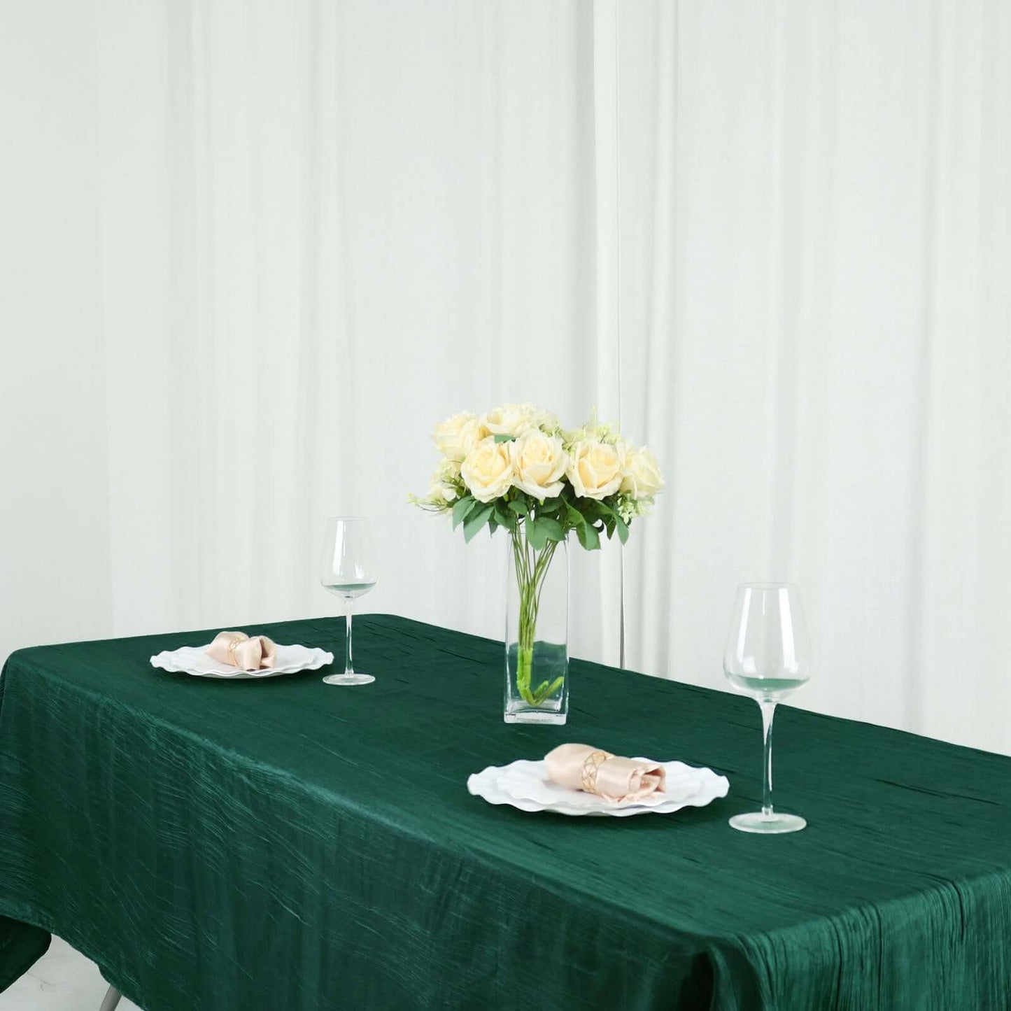 Taffeta 60"x102" Rectangle Tablecloth Hunter Emerald Green - Accordion Crinkle Table Cover