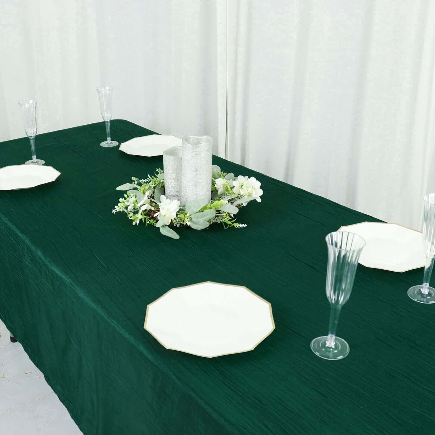 Taffeta 60"x102" Rectangle Tablecloth Hunter Emerald Green - Accordion Crinkle Table Cover