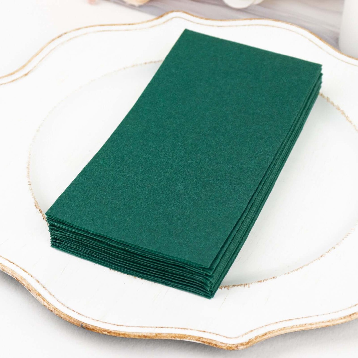 20 Pack Linen-Like Paper 8.5"x4" Napkins Hunter Emerald Green - Highly Absorbent & Disposable Airlaid Guest Towels