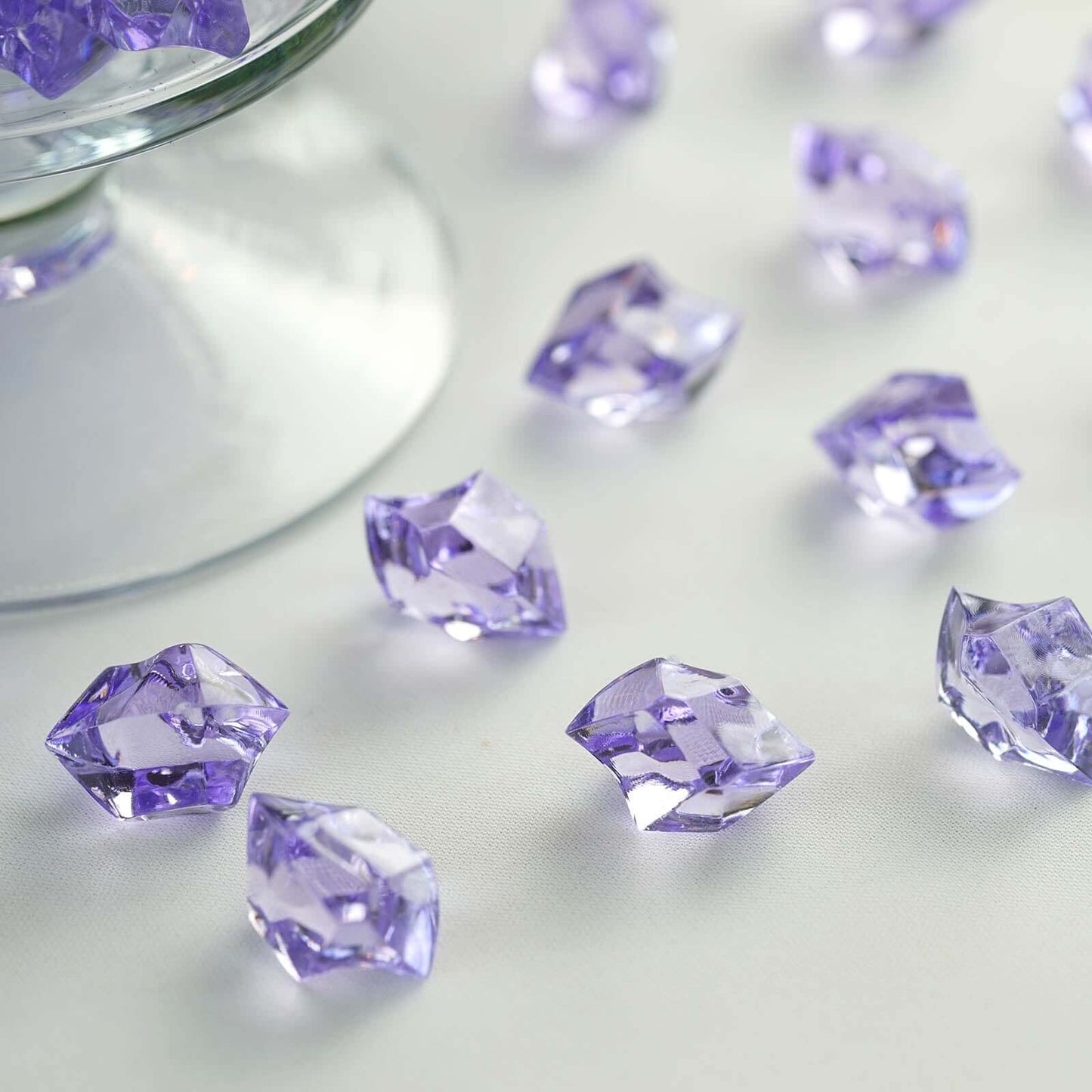 300 Pcs Acrylic Ice Bead Vase Fillers Large Lavender Lilac - Stylish DIY Craft Crystals for Event Decor & Wedding Tables