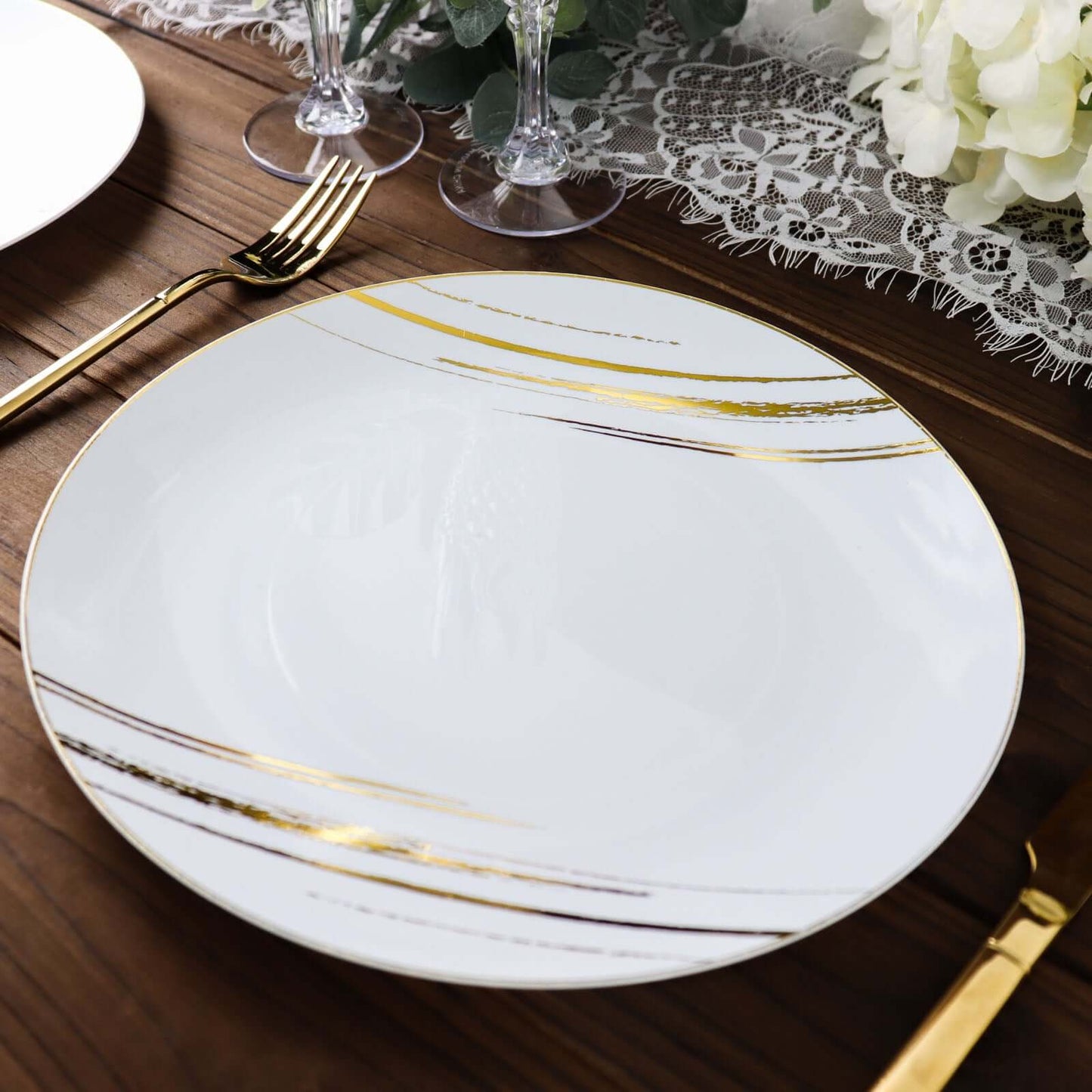10-Pack Plastic 10" Round Dinner Plates in White with Gold Brush Stroked Print - Disposable Party Dinnerware for Modern Themed Events & Banquets