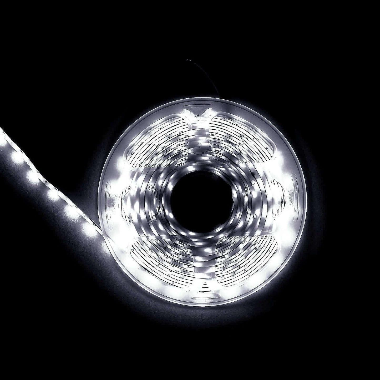 16ft Super Bright Cool White 300 LED Flexible Strip Lights With Adhesive