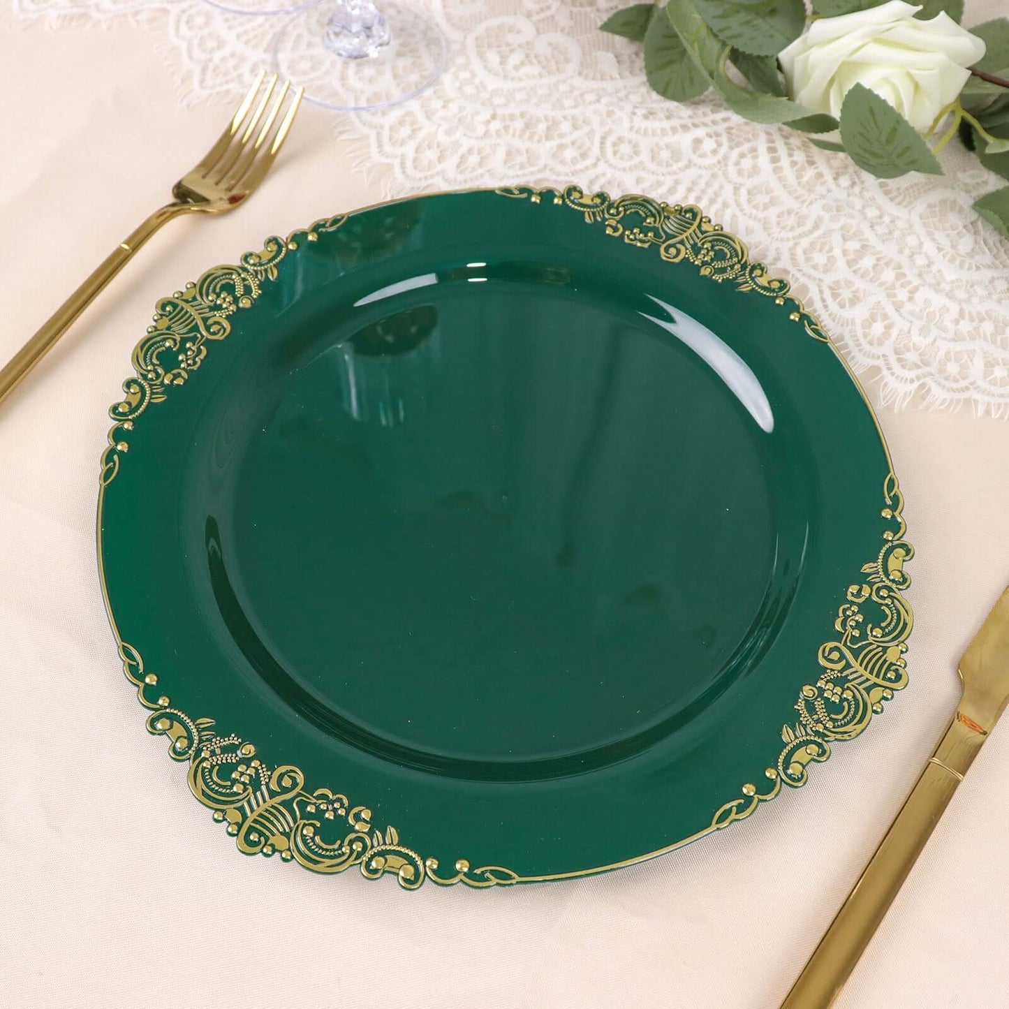 10-Pack Plastic 10" Round Dinner Plates in Hunter Emerald Green with Gold Leaf Embossed Rim - Disposable Vintage Baroque Style Plates