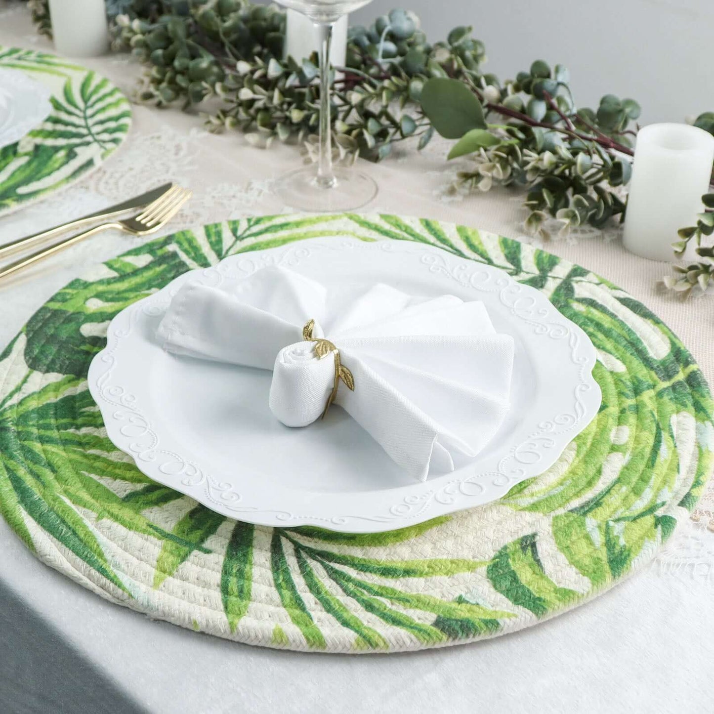 4-Pack Table Placemats Tropical Leaf Design Green Cotton Round - Woven Indoor/Outdoor Dining Mats 15"
